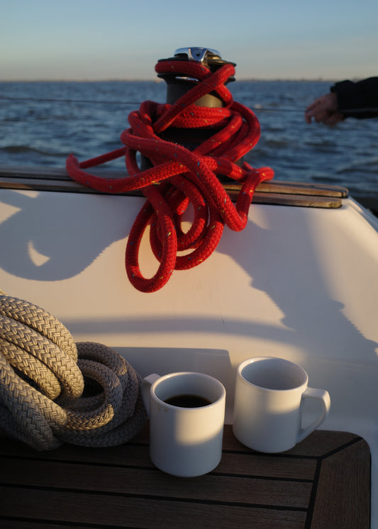 SPRINGTIDE (Dunkler Segelkaffee)